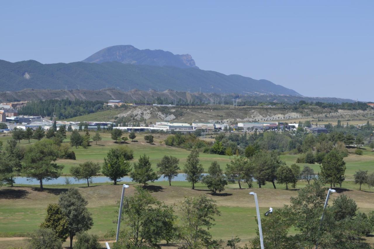 Apartamento Las Margas Golf Pirineo Aragones Sabinanigo Ngoại thất bức ảnh