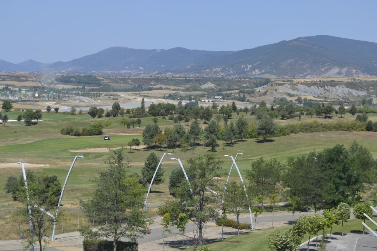 Apartamento Las Margas Golf Pirineo Aragones Sabinanigo Ngoại thất bức ảnh
